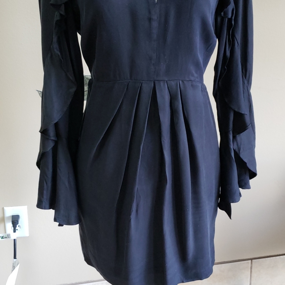 Bardot Long sleeve Mini dress - Picture 3 of 8